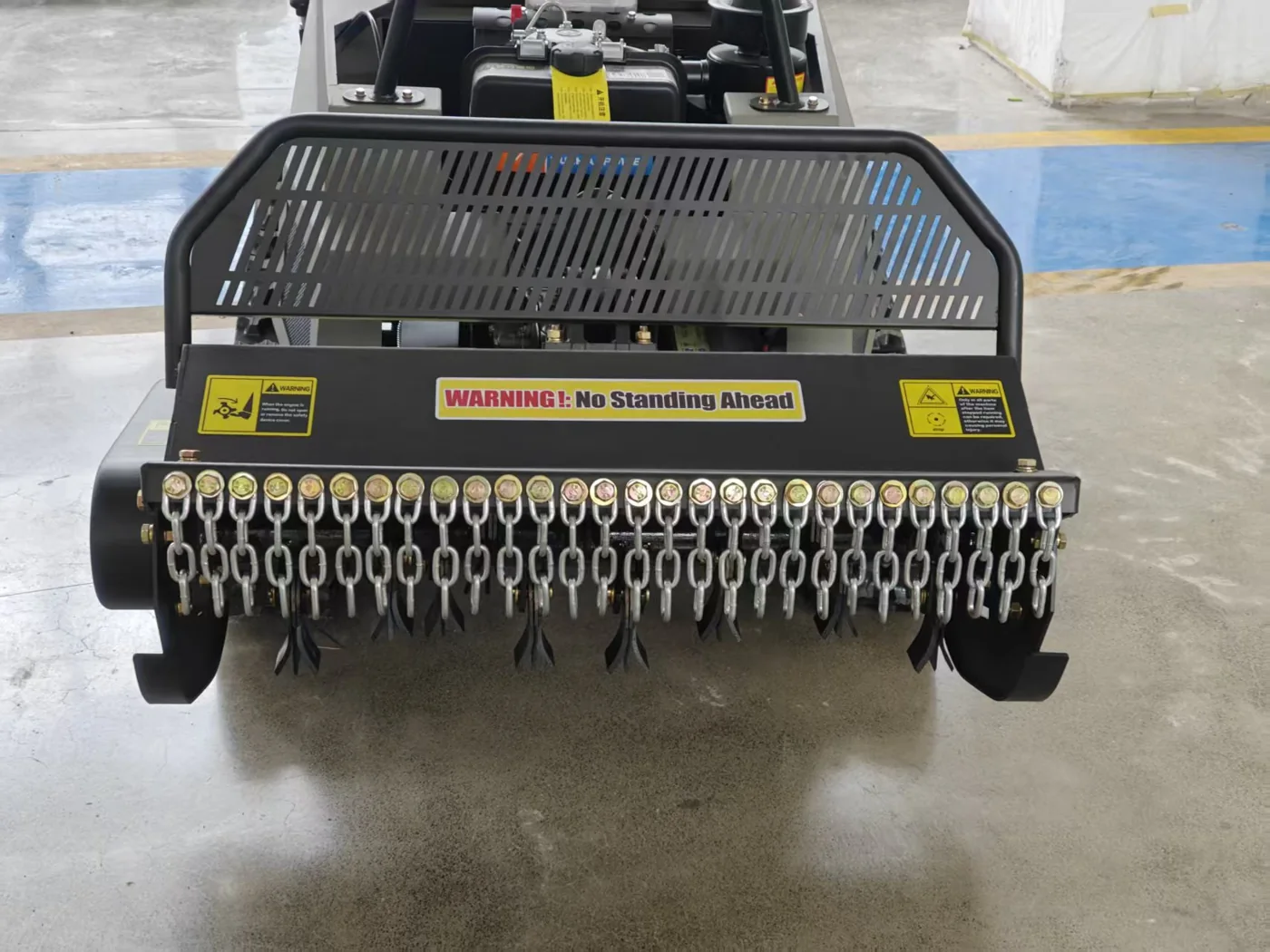 Front guard and chain curtain on the supplied 195-80YC mower