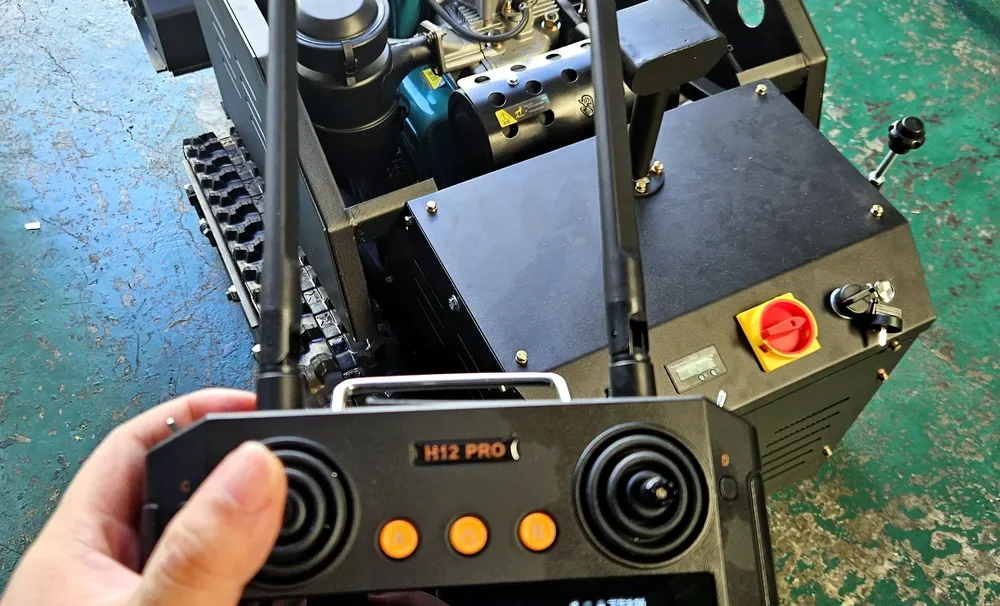 Camera-equipped mower configuration